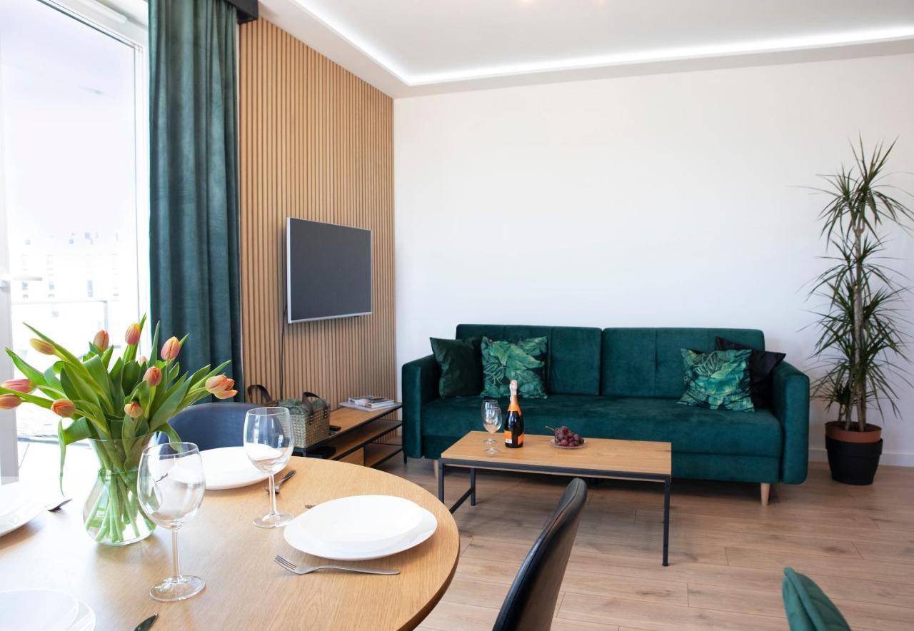 Luxus Apartament Tulipan Gdynia Exterior foto